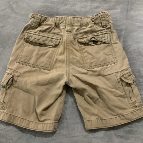 Arizona jean co. khaki shorts boys size 7 regular - Picture 2 of 4